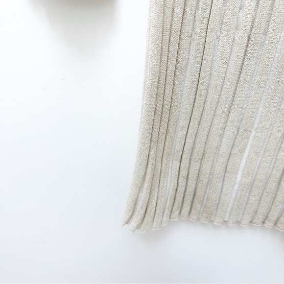 Alice + Olivia Long Sleeve Sweater Dress - Picture 5 of 8